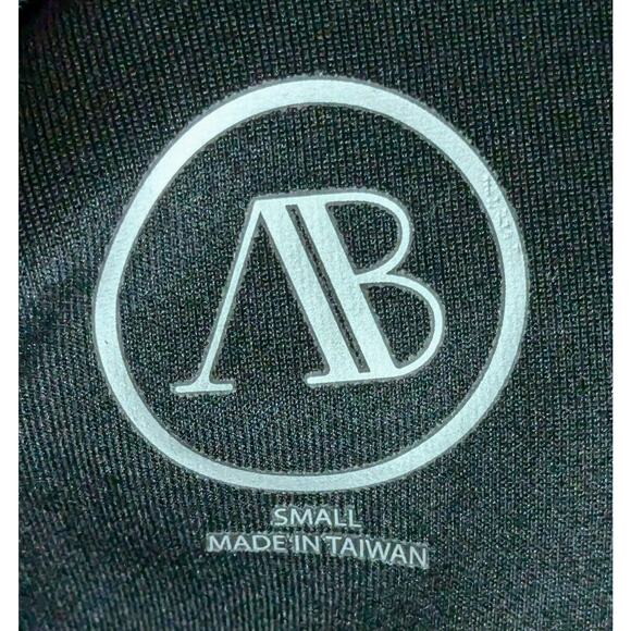 Addison Bay Black Hoodie - Picture 3 of 7